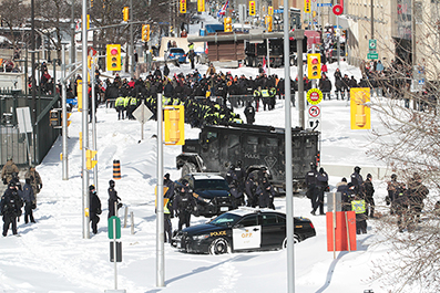 Police Break Up Ottawa Truck Protest : February 2022 : Personal Photo Projects : Photos : Richard Moore : Photographer